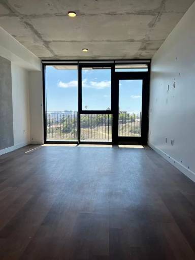 Main picture of 3660 Reynard Way