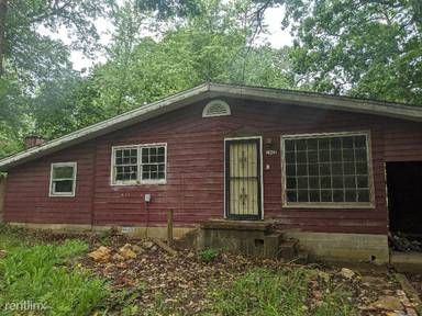 Main picture of 1049 Parkway Dr