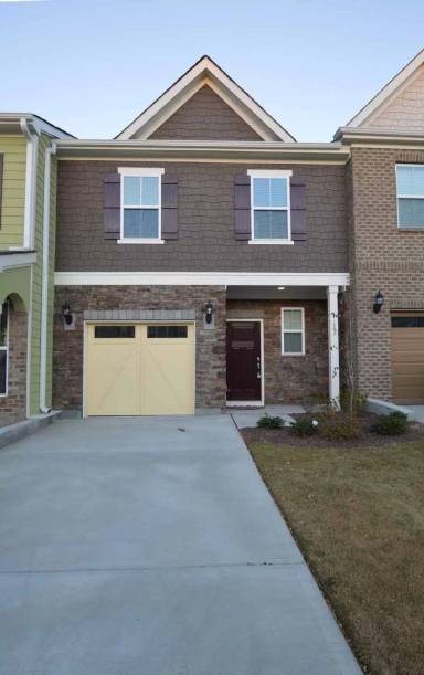 Main picture of 107 Pleasant Glen Ln