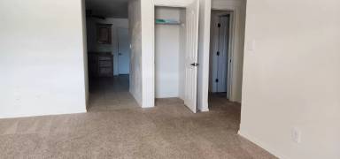 Main picture of 2010 Clover Ln