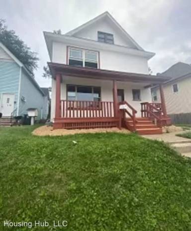 Main picture of 114 Litchfield St