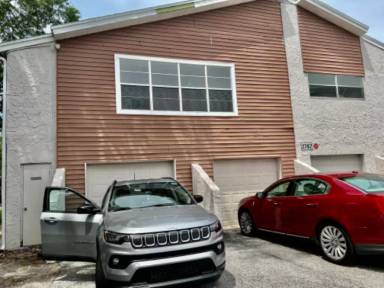 Main picture of 2782 Curry Ford Rd