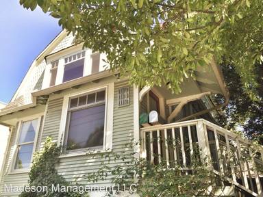 Main picture of 1116 E John St