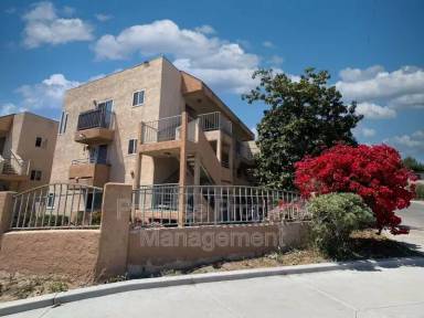 Main picture of 530 65th St