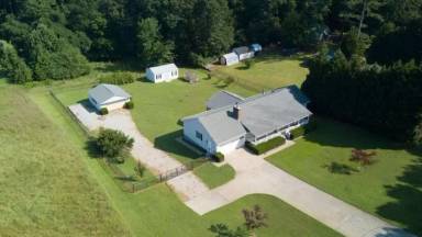 Main picture of 3022 Wildwood Rd