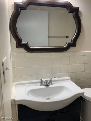 Main picture of 1218 Coker St