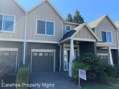 Main picture of 17260 SW Berkeley Ln