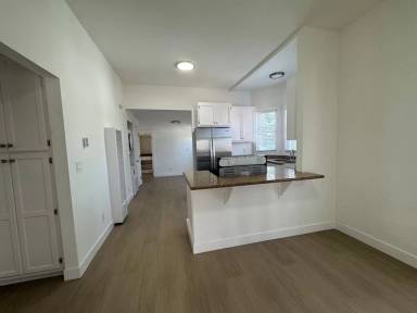 Main picture of 1137 Irolo St