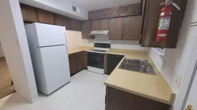Main picture of 12601 Copperwood Dr NE