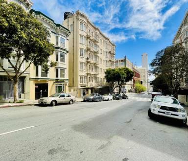Main picture of 700 Taylor St