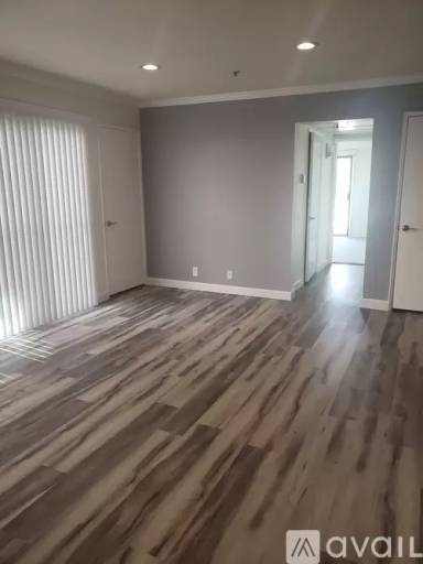 Main picture of 11162 Camarillo St
