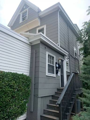 Main picture of 202 Bellevue Ave