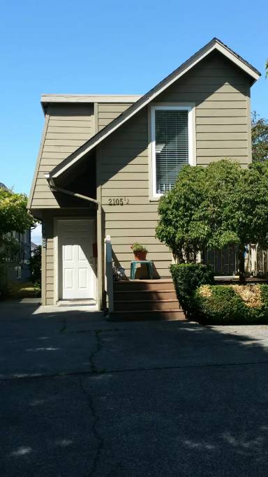 Main picture of 2105 10th Ave W