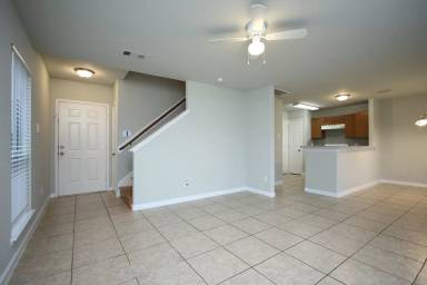 Main picture of 527 Richcrest Dr