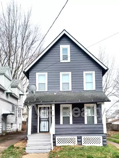Main picture of 3206 W 95th St