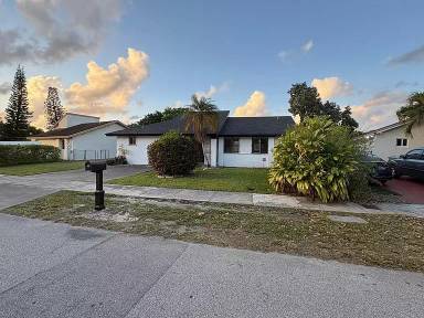 Main picture of 12237 SW 210th St