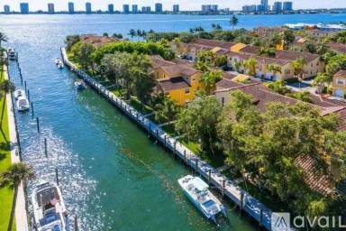 Main picture of 1155 Lake Shore Dr