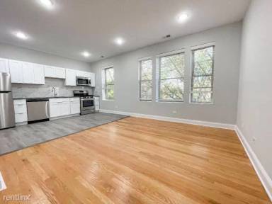 Main picture of 5424 N Ashland Ave