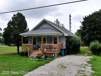 Main picture of 2251 Woodville Rd
