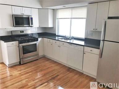 Main picture of 71 5th St