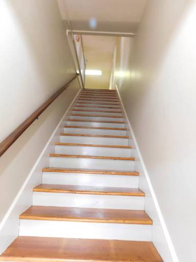 Main picture of 110 W Washington Ave