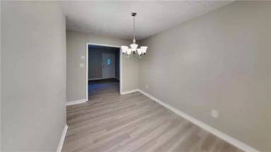 Main picture of 335 Tarragon Way SW