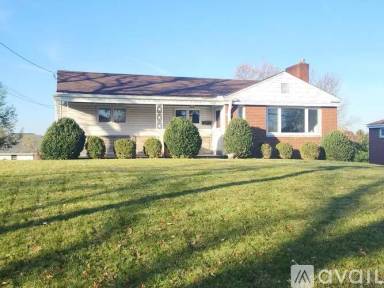Main picture of 3344 Sylvan Rd