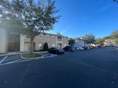 Main picture of 6076 Maggies Cir
