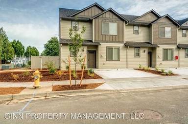 Main picture of 7600 NE 31st Cir