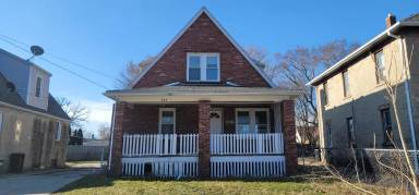 Main picture of 808 Houghton St