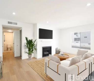 Main picture of 3756 Mentone Ave