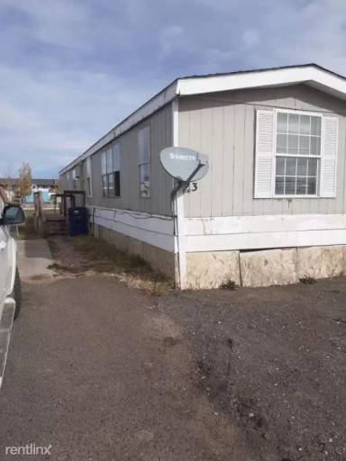 Main picture of 953 N McCue St