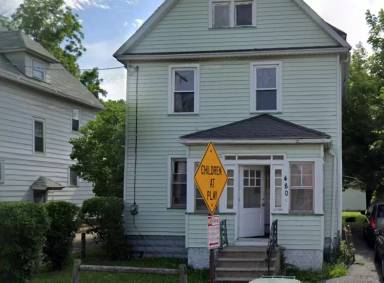 Main picture of 480 Hague St