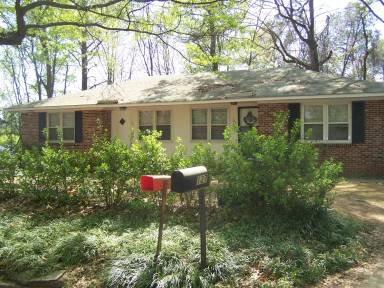 Main picture of 125 Hart Ave