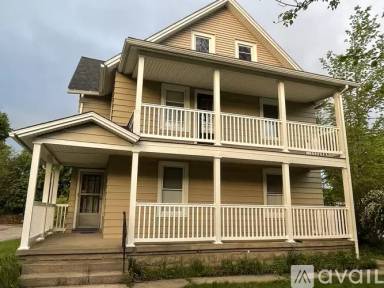 Main picture of 75 Lincoln Ave