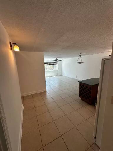 Main picture of 14850 Naranja Lakes Blvd