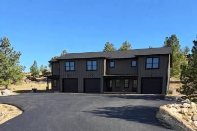 Main picture of 3 Raven Ridge Rd