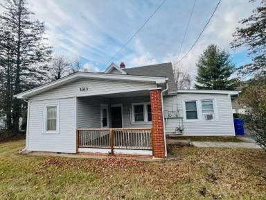 Main picture of 1309-1315 N Main St