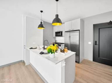 Main picture of 2153 N Elston Ave