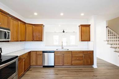Main picture of 1721 Albemarle Pippin Ct