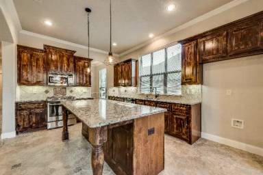 Main picture of 739 Cedar Elm Trl