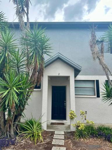 Main picture of 3617 W Reynolds St