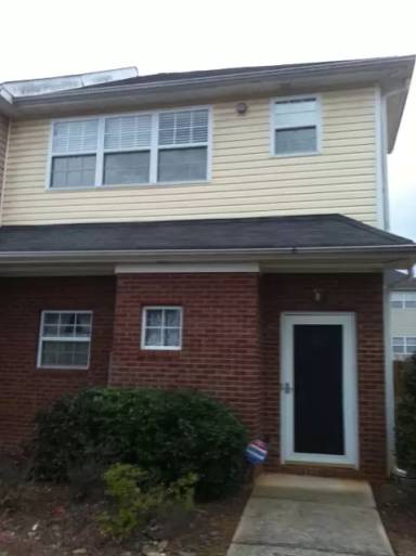 Main picture of 1551 Springleaf Cv SE