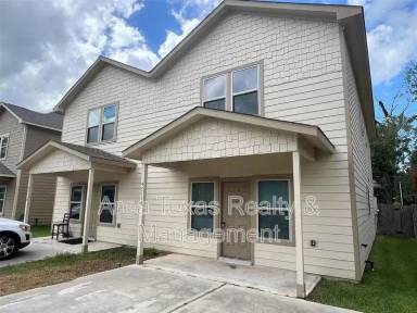 Main picture of 9509 Madera Rd