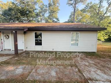 Main picture of 6482 Rockford Dr
