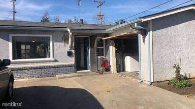 Main picture of 1993 Ceylon Ave