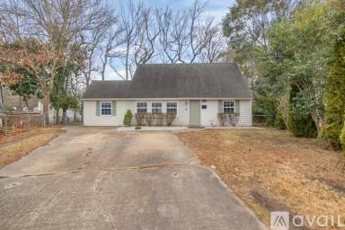 Main picture of 6101 Grimes Ct