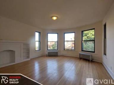 Main picture of 2330-38 N Spaulding Ave
