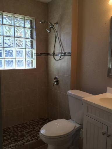 Main picture of 1809 W Avenue I