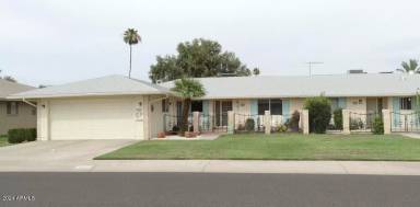 Main picture of 10632 W Tropicana Cir